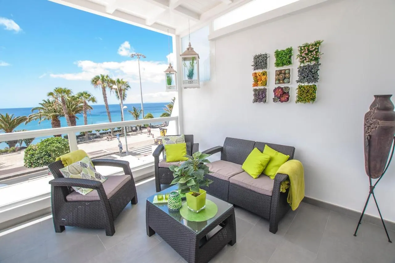 Casa Oceano On The Front Line With Amazing Sea Views Apartment Puerto del Carmen